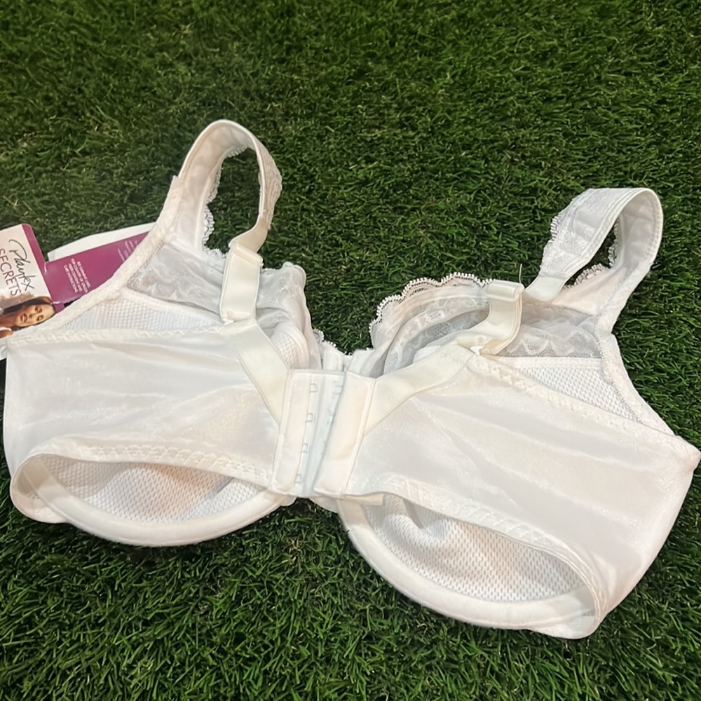 Playtex Secrets legacy lace Airfoam underwire bra Style 4232 - Picture 4 of 4